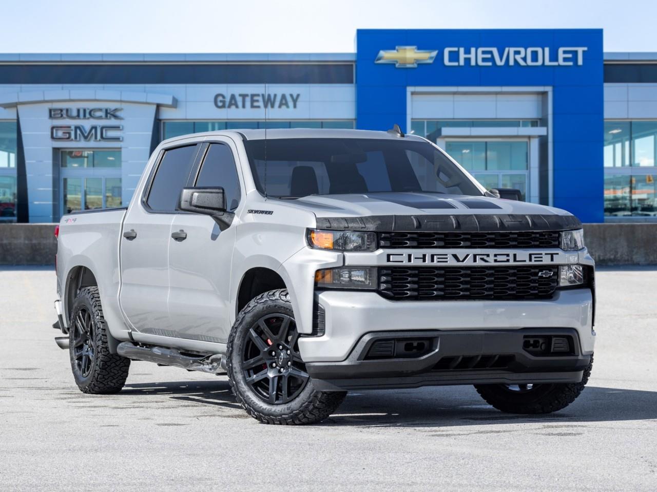 Chevrolet Silverado 1500 Custom Crew Cab 4WD 2020