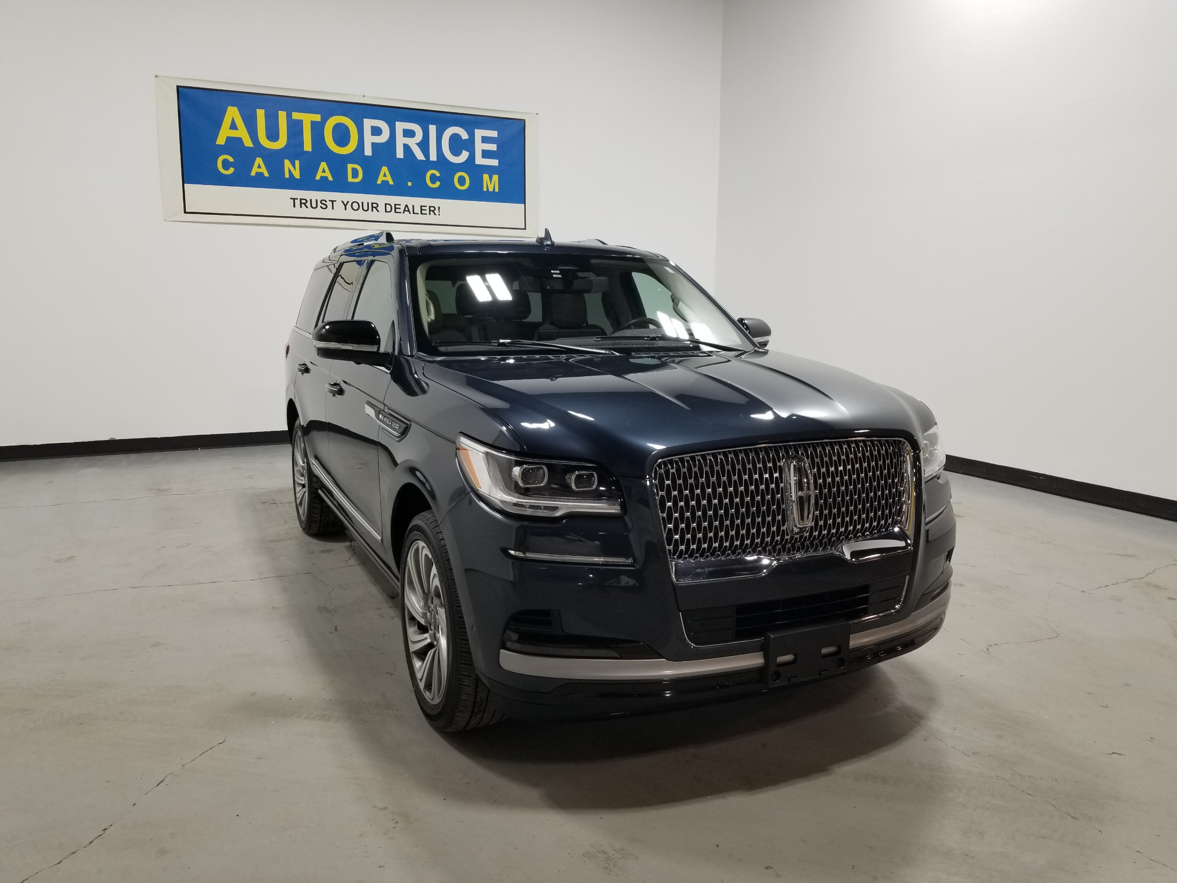 2022 Lincoln Navigator Reserve 4WD