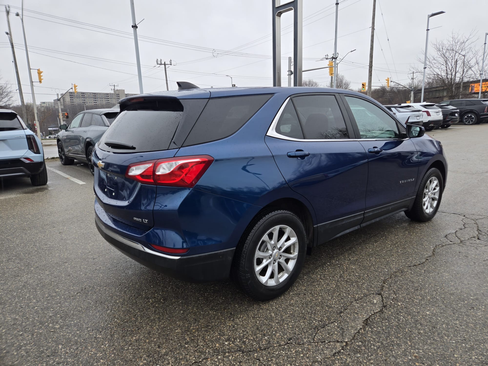 used 2021 Chevrolet Equinox car, priced at $22,200