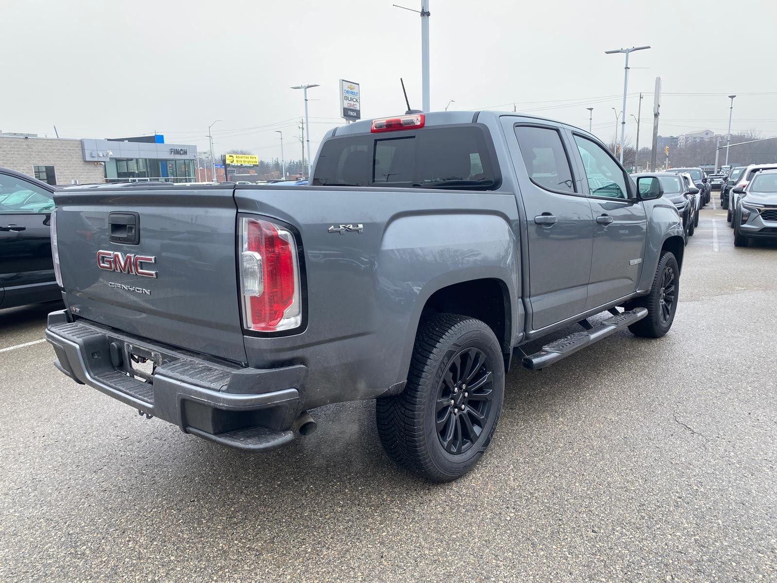 used 2022 GMC Canyon car, priced at $36,000