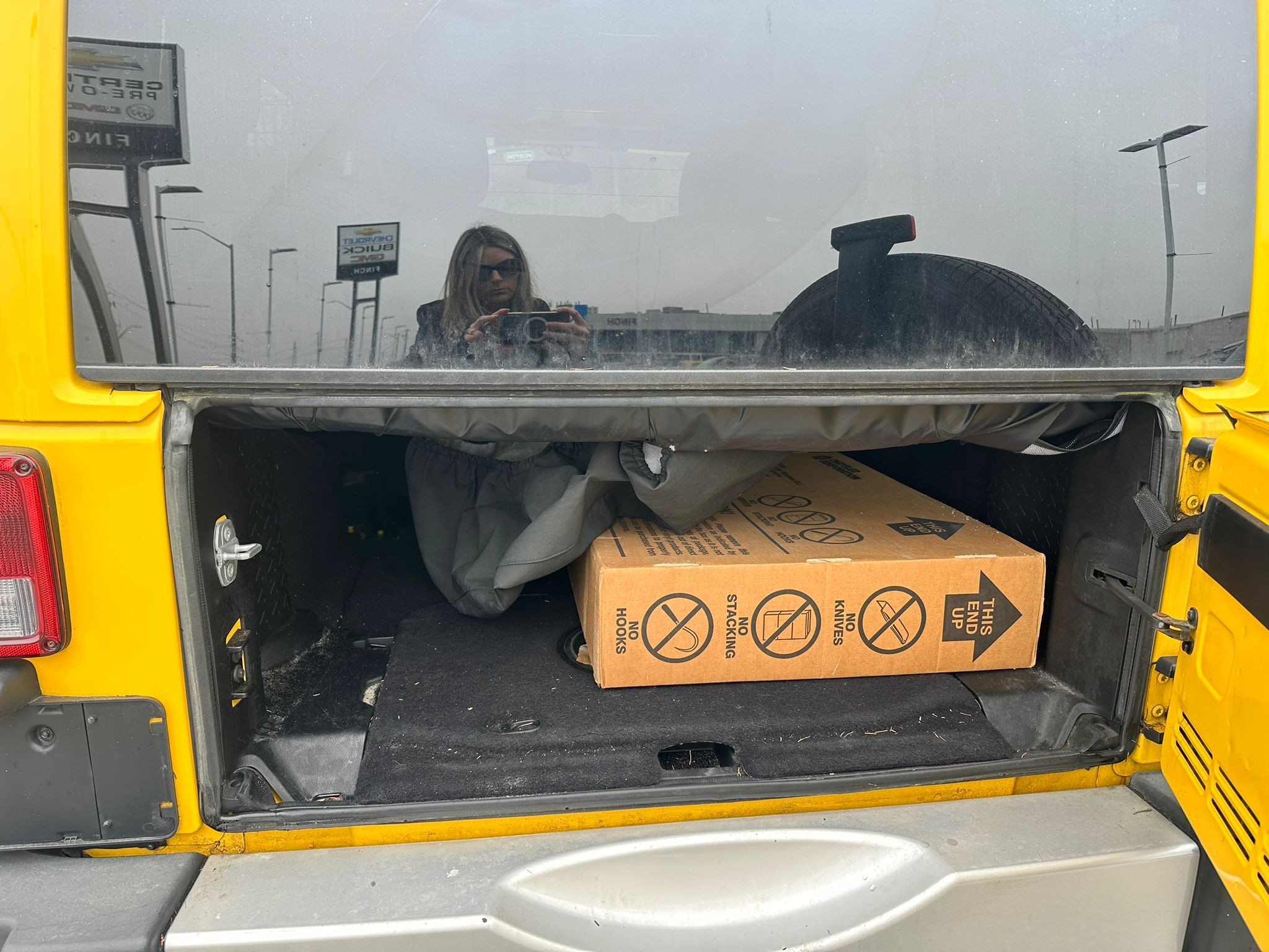 used 2015 Jeep Wrangler Unlimited car, priced at $17,500