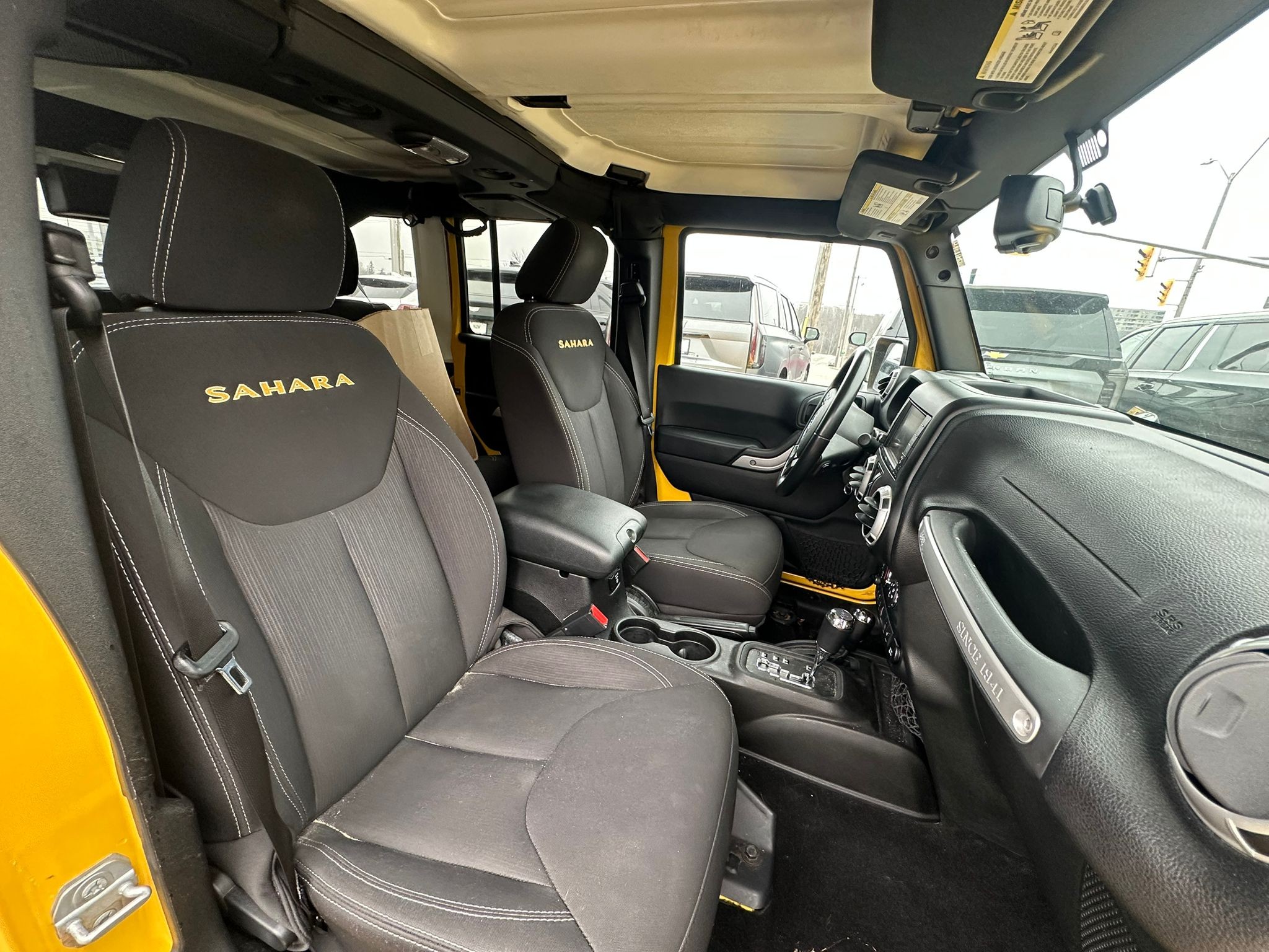 used 2015 Jeep Wrangler Unlimited car, priced at $17,500