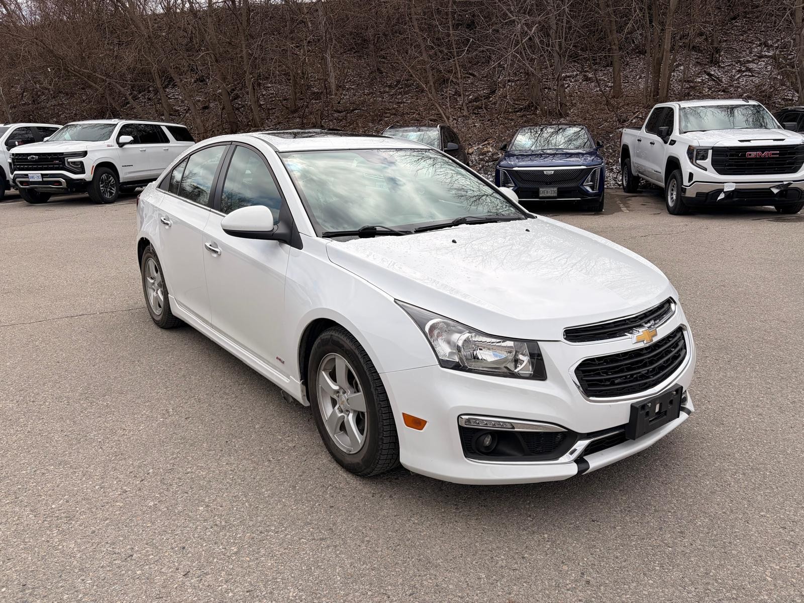 used 2015 Chevrolet Cruze car, priced at $13,500