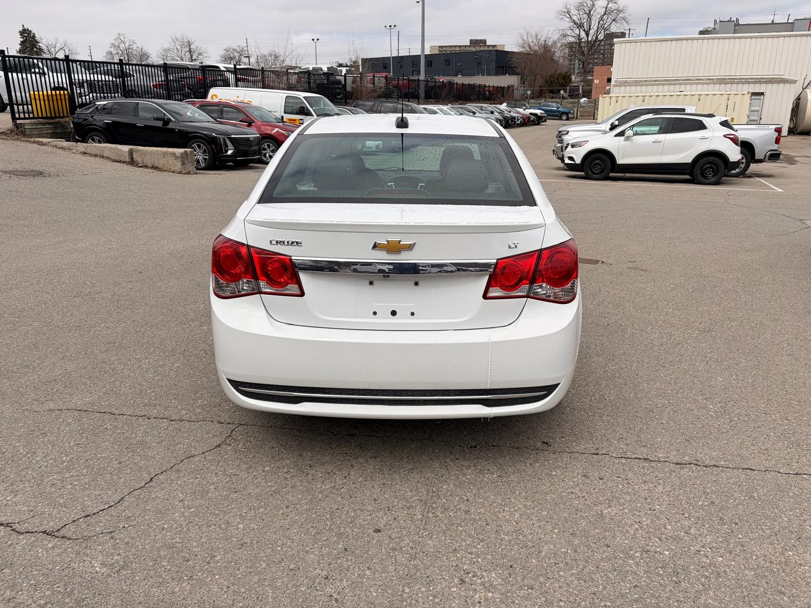 used 2015 Chevrolet Cruze car, priced at $13,500