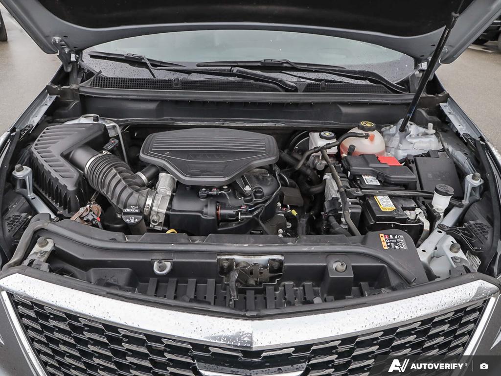 used 2022 Cadillac XT5 car, priced at $31,321