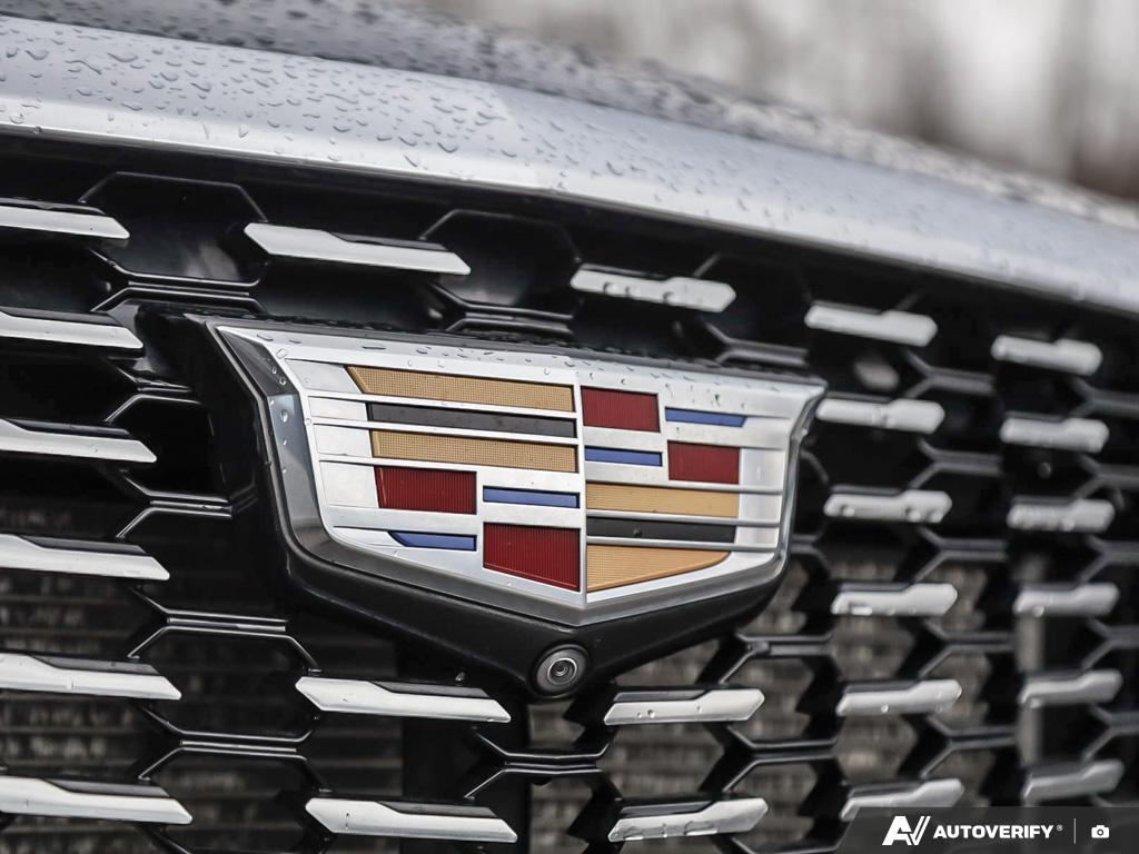 used 2022 Cadillac XT5 car, priced at $31,321