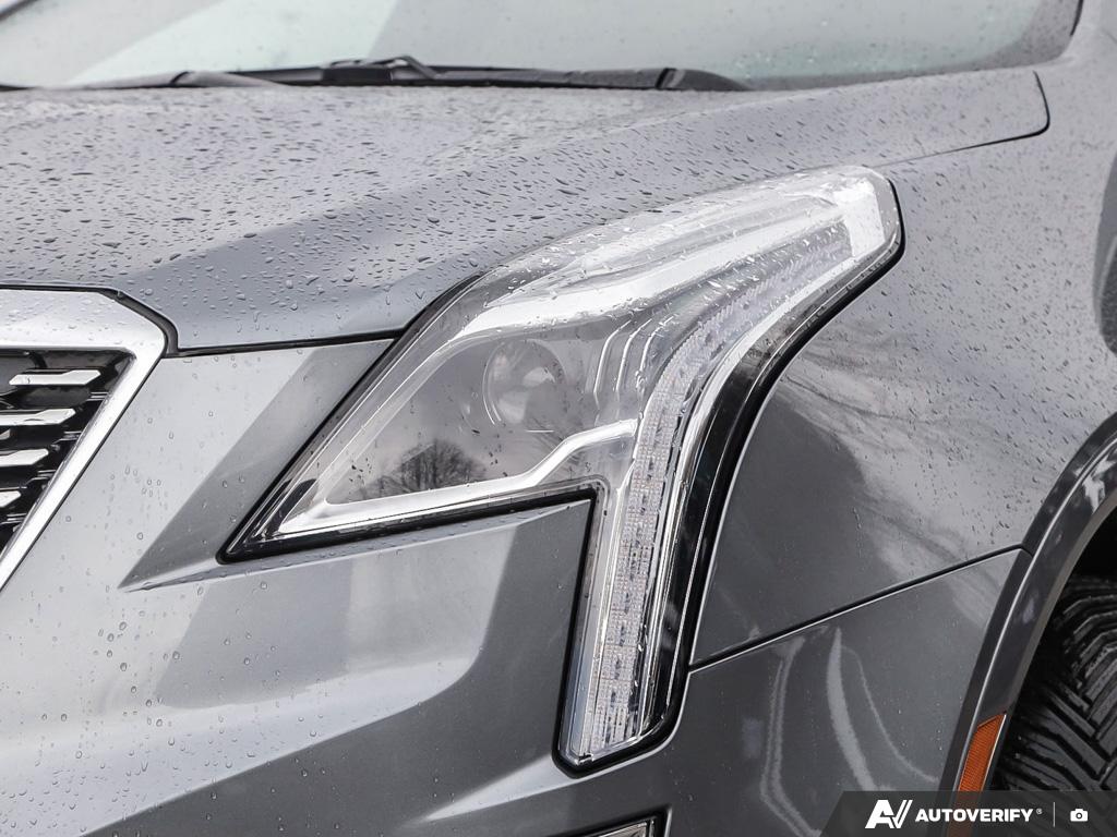 used 2022 Cadillac XT5 car, priced at $31,321