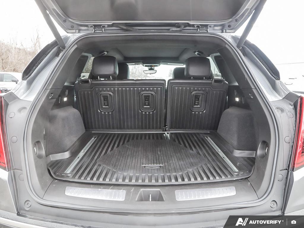 used 2022 Cadillac XT5 car, priced at $31,321
