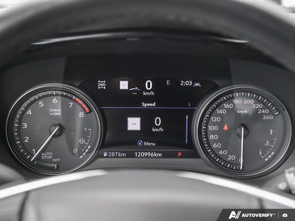 used 2022 Cadillac XT5 car, priced at $31,321