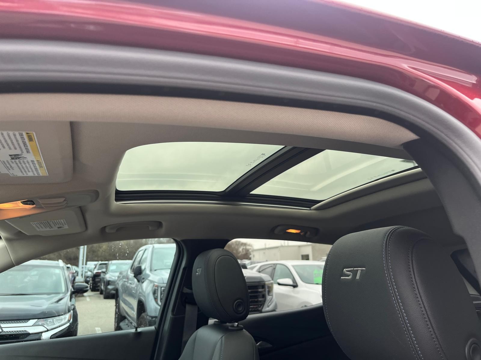 used 2025 Buick Encore GX car, priced at $32,500