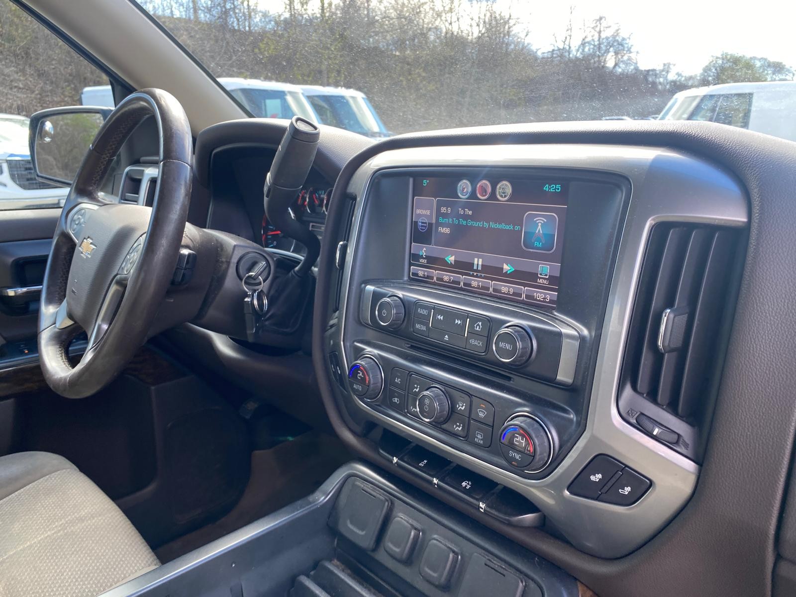 used 2014 Chevrolet Silverado 1500 car, priced at $15,500
