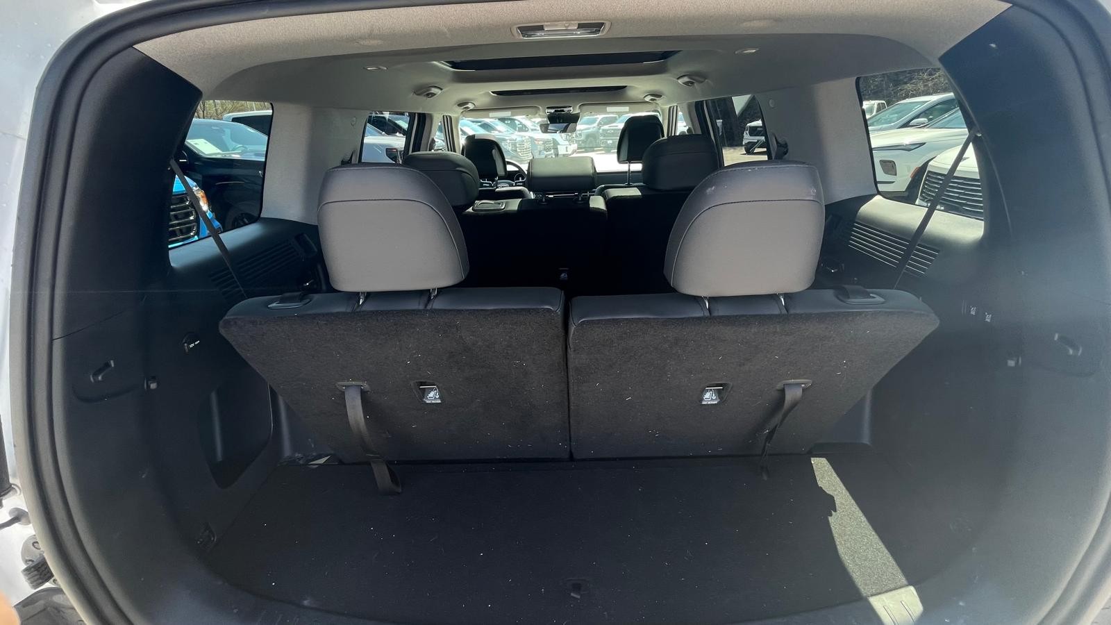 used 2025 Hyundai Santa Fe HEV car, priced at $47,000