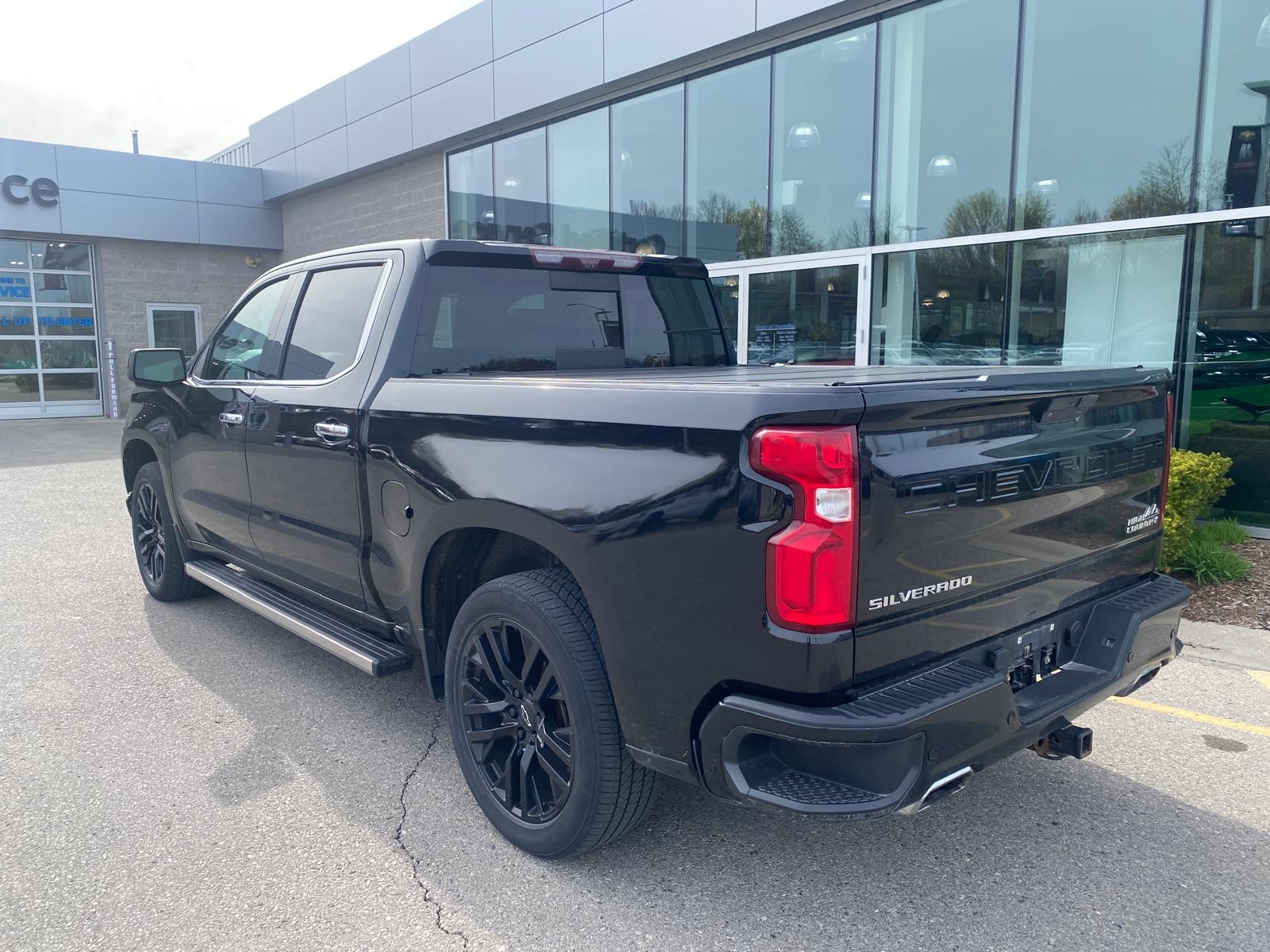 used 2020 Chevrolet Silverado 1500 car, priced at $43,900