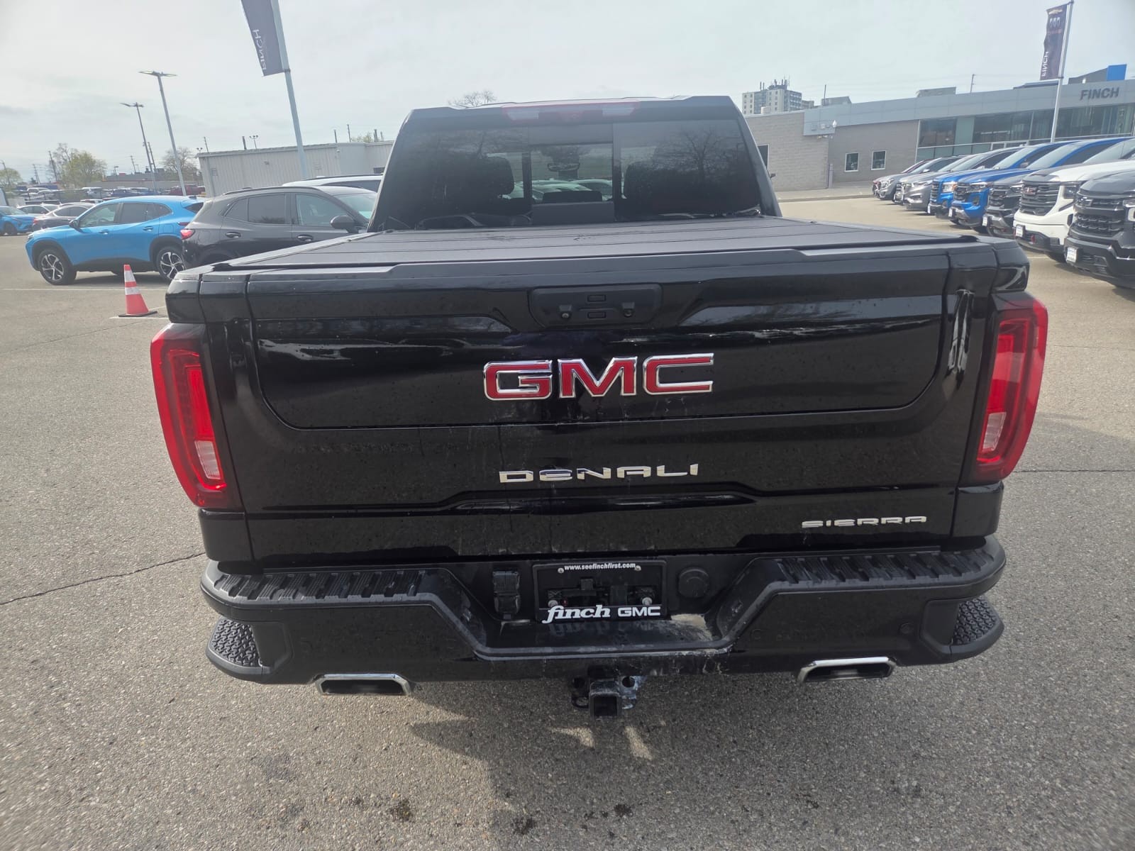 used 2023 GMC Sierra 1500 car, priced at $55,500