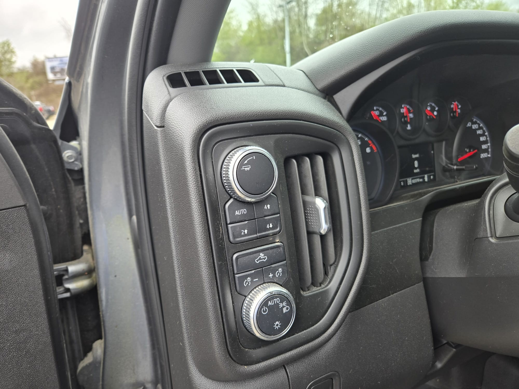 used 2021 GMC Sierra 1500 car, priced at $33,900