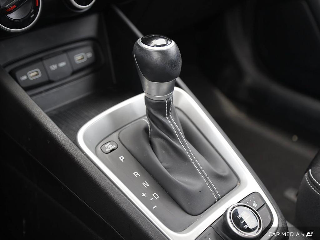 used 2022 Hyundai Venue car, priced at $20,597