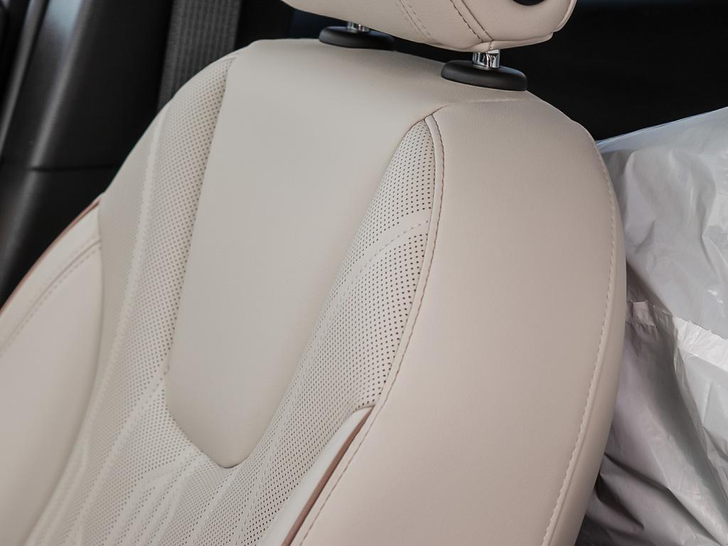 used 2025 Buick Encore GX car, priced at $33,597