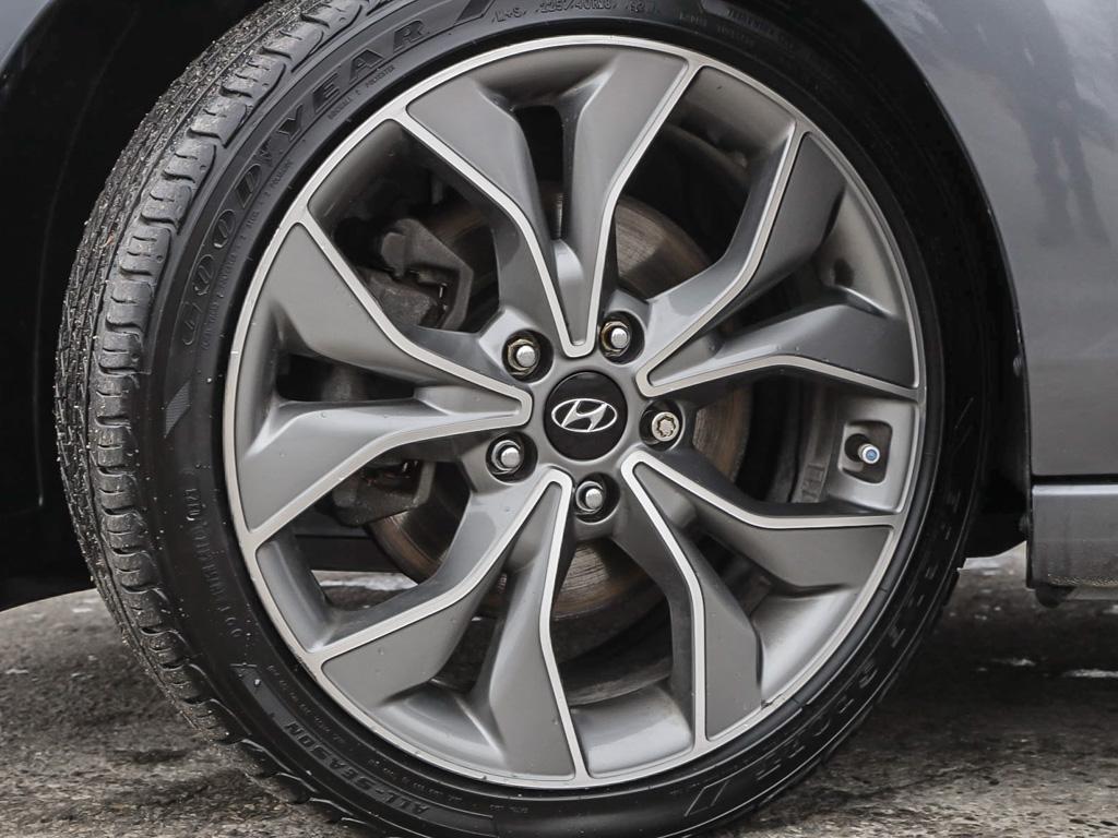 used 2020 Hyundai Elantra GT car, priced at $19,897