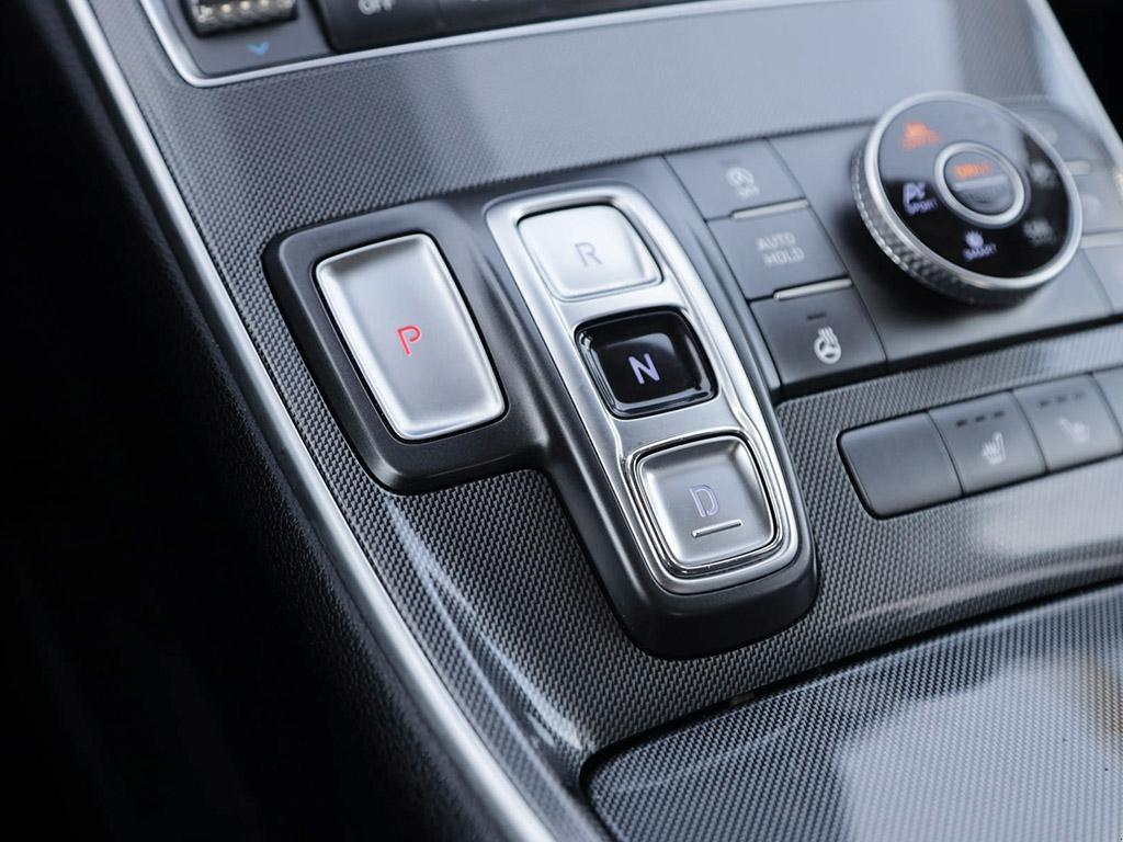 used 2022 Hyundai Santa Fe car, priced at $23,099