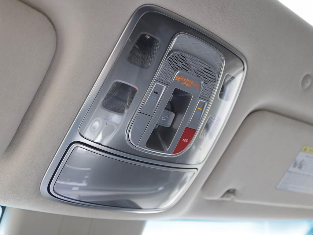 used 2025 Genesis GV80 car, priced at $75,097