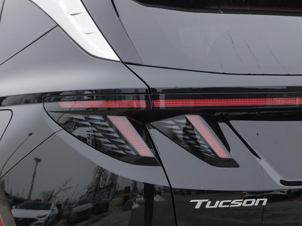 used 2025 Hyundai Tucson Hybrid car, priced at $47,597