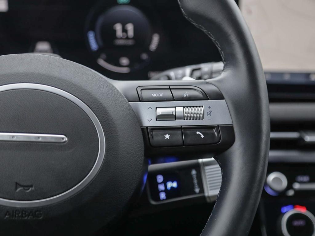 used 2025 Hyundai Tucson Hybrid car, priced at $47,597
