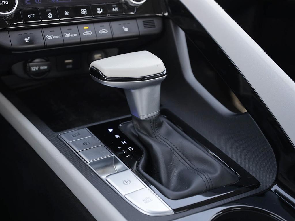 used 2022 Hyundai Elantra car, priced at $20,597