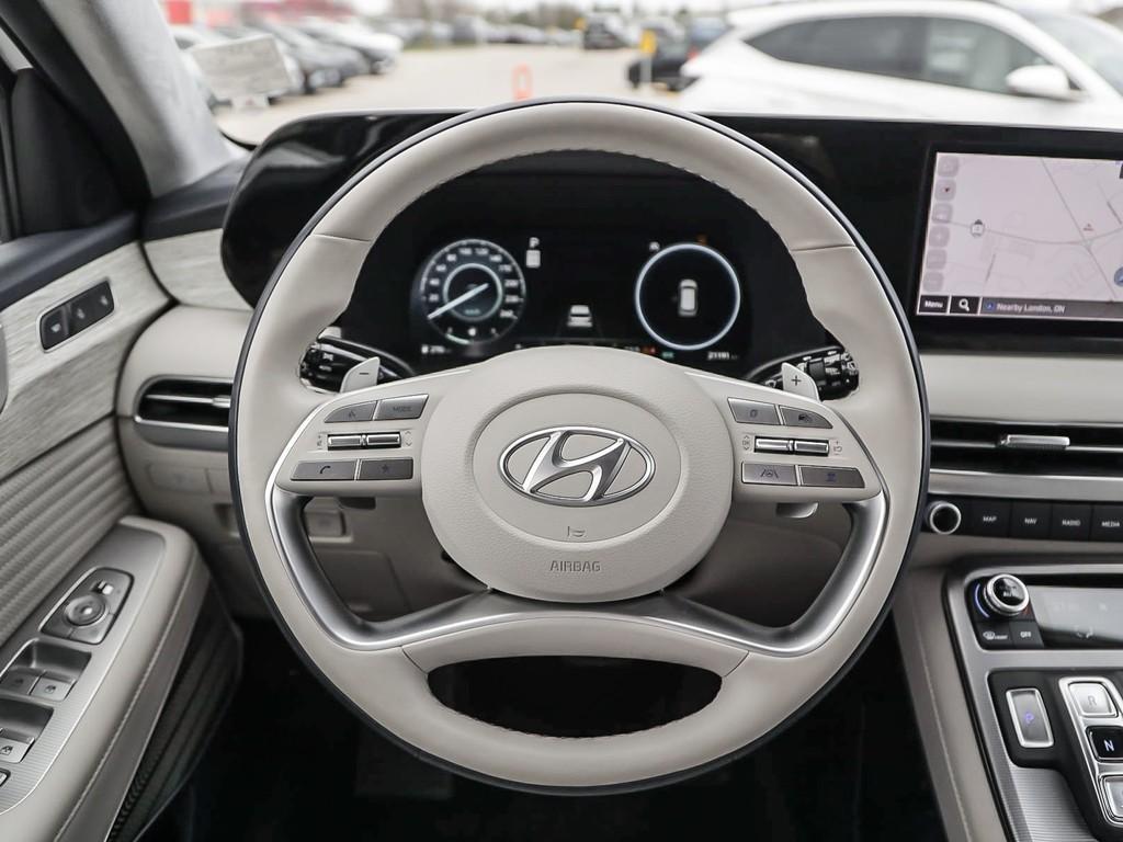 used 2025 Hyundai Palisade car, priced at $58,597