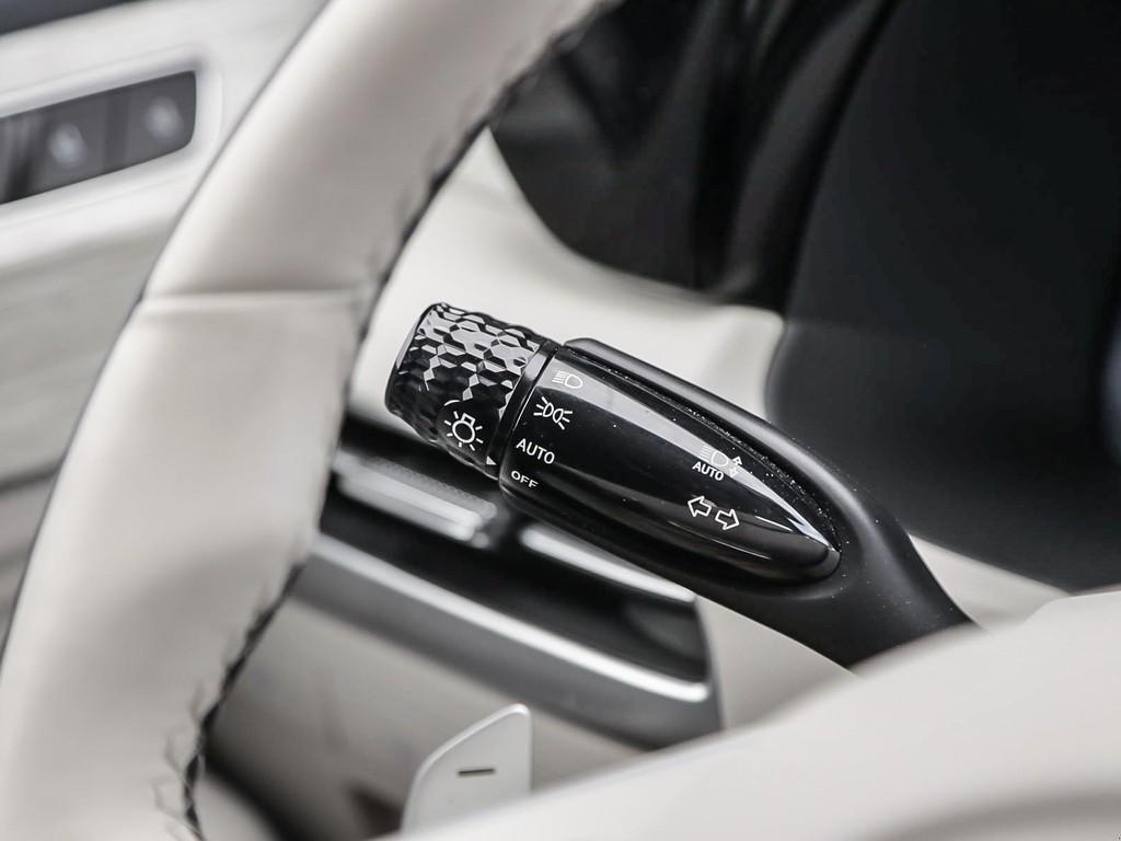 used 2025 Hyundai Palisade car, priced at $58,597