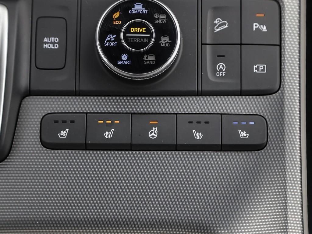 used 2025 Hyundai Palisade car, priced at $58,597