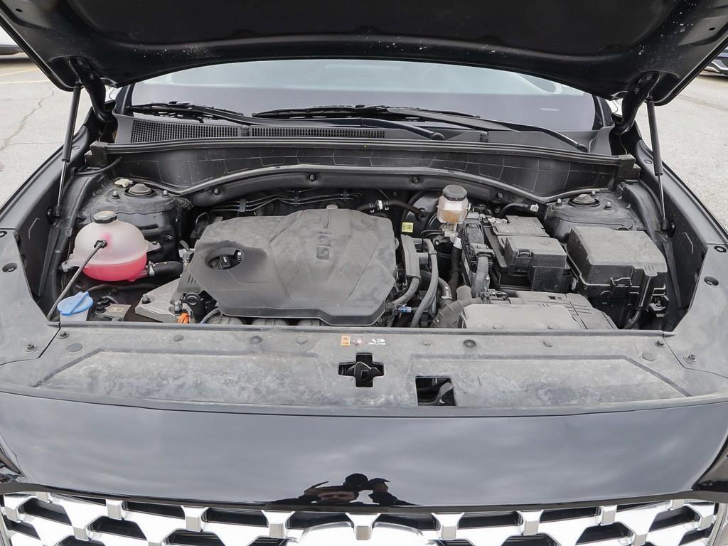 used 2023 Hyundai Santa Fe car, priced at $39,597