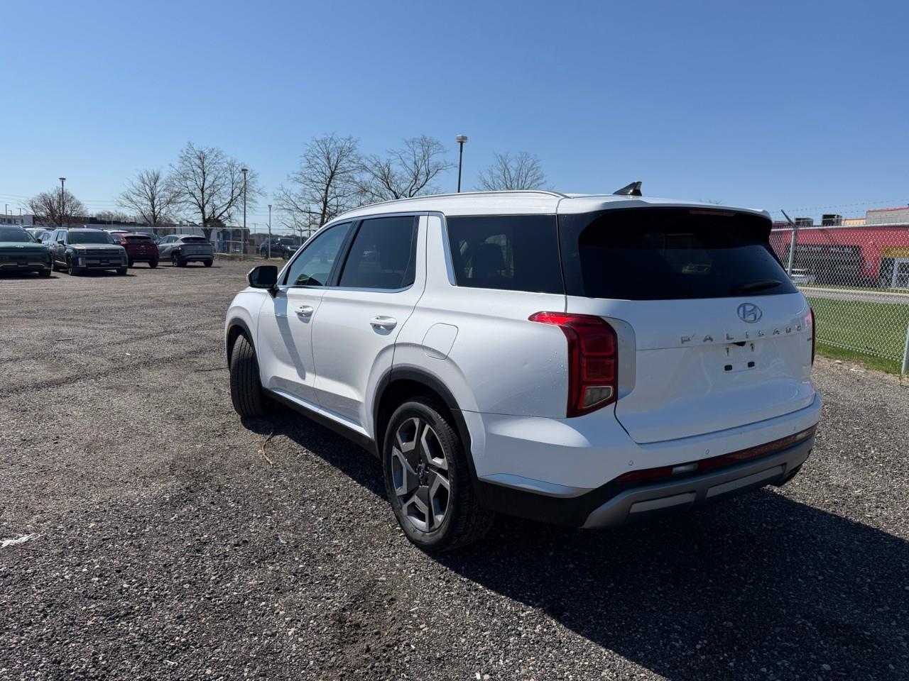 used 2023 Hyundai Palisade car, priced at $41,597