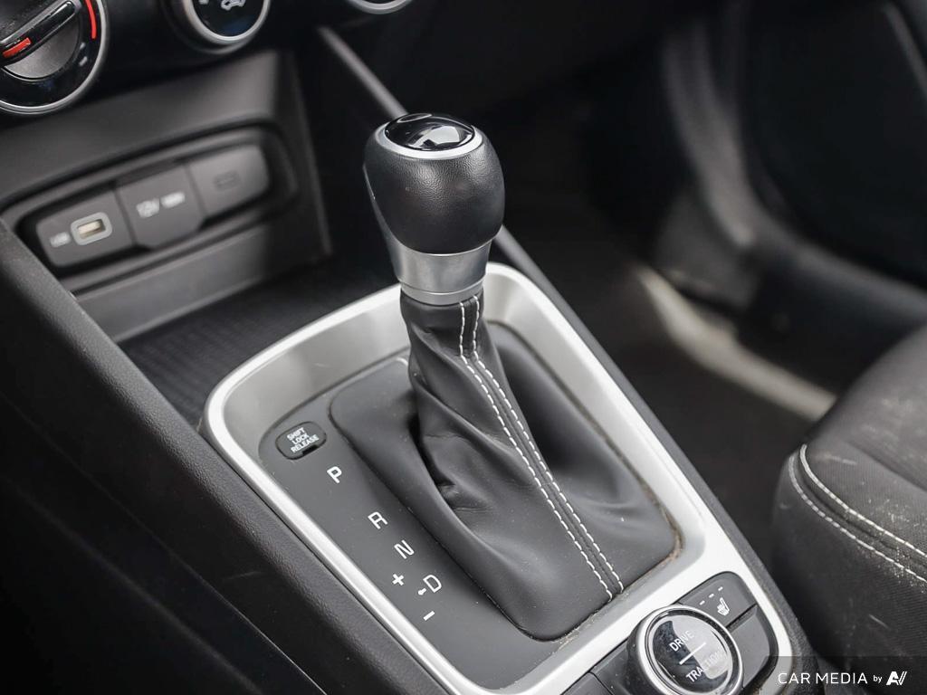 used 2022 Hyundai Venue car, priced at $21,597