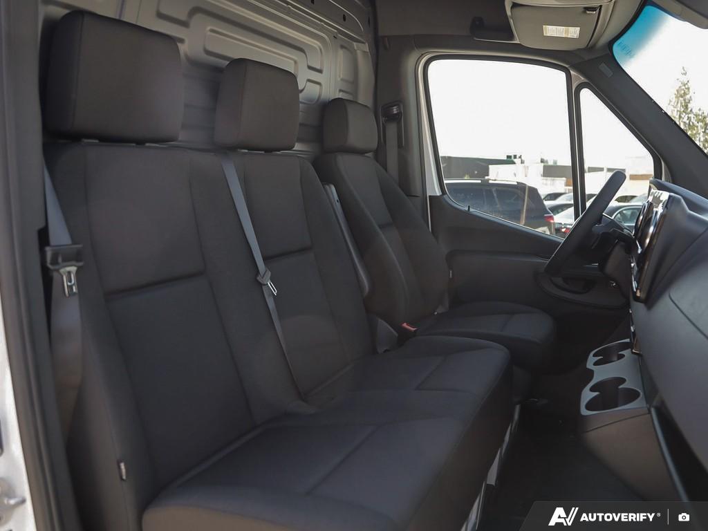 new 2026 Mercedes-Benz Sprinter 2500 car, priced at $78,648