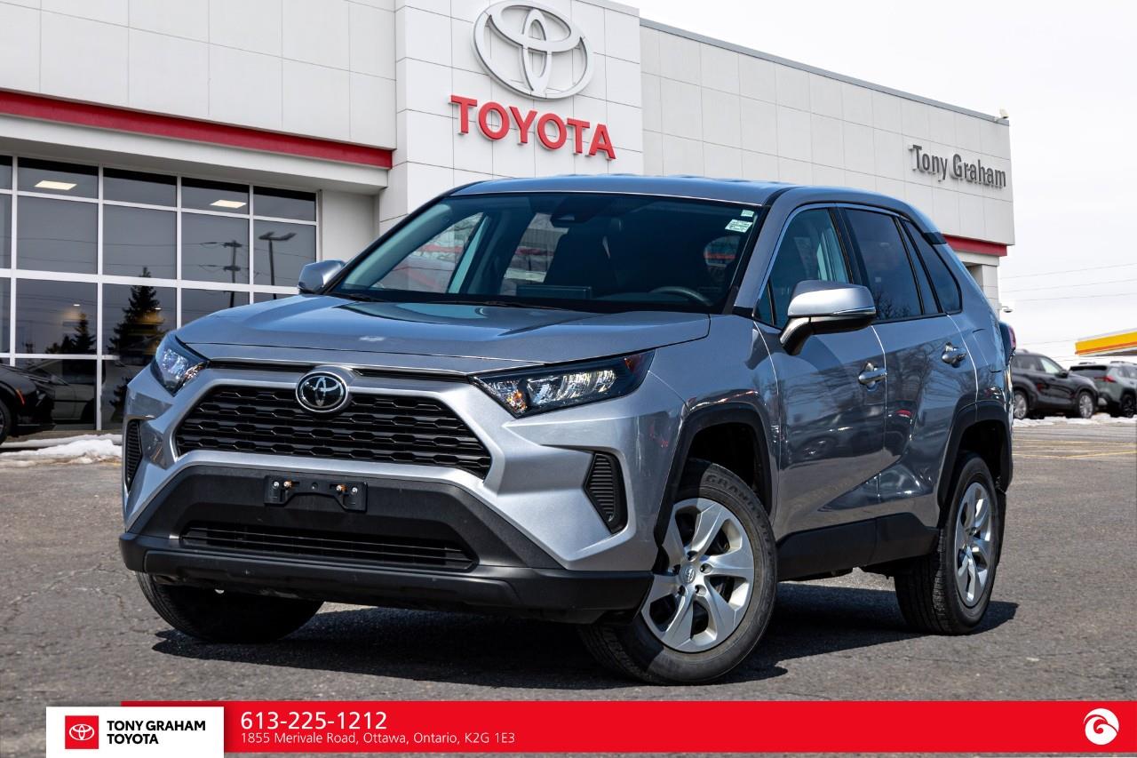 2022 Toyota RAV4 LE FWD