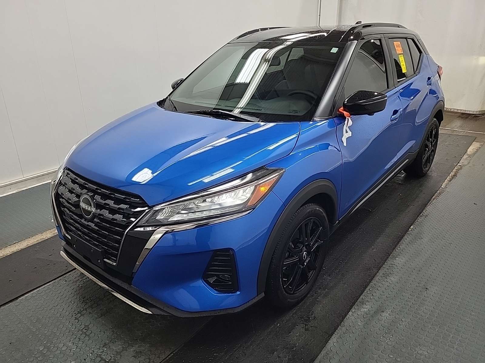 2024 Nissan Kicks SR FWD