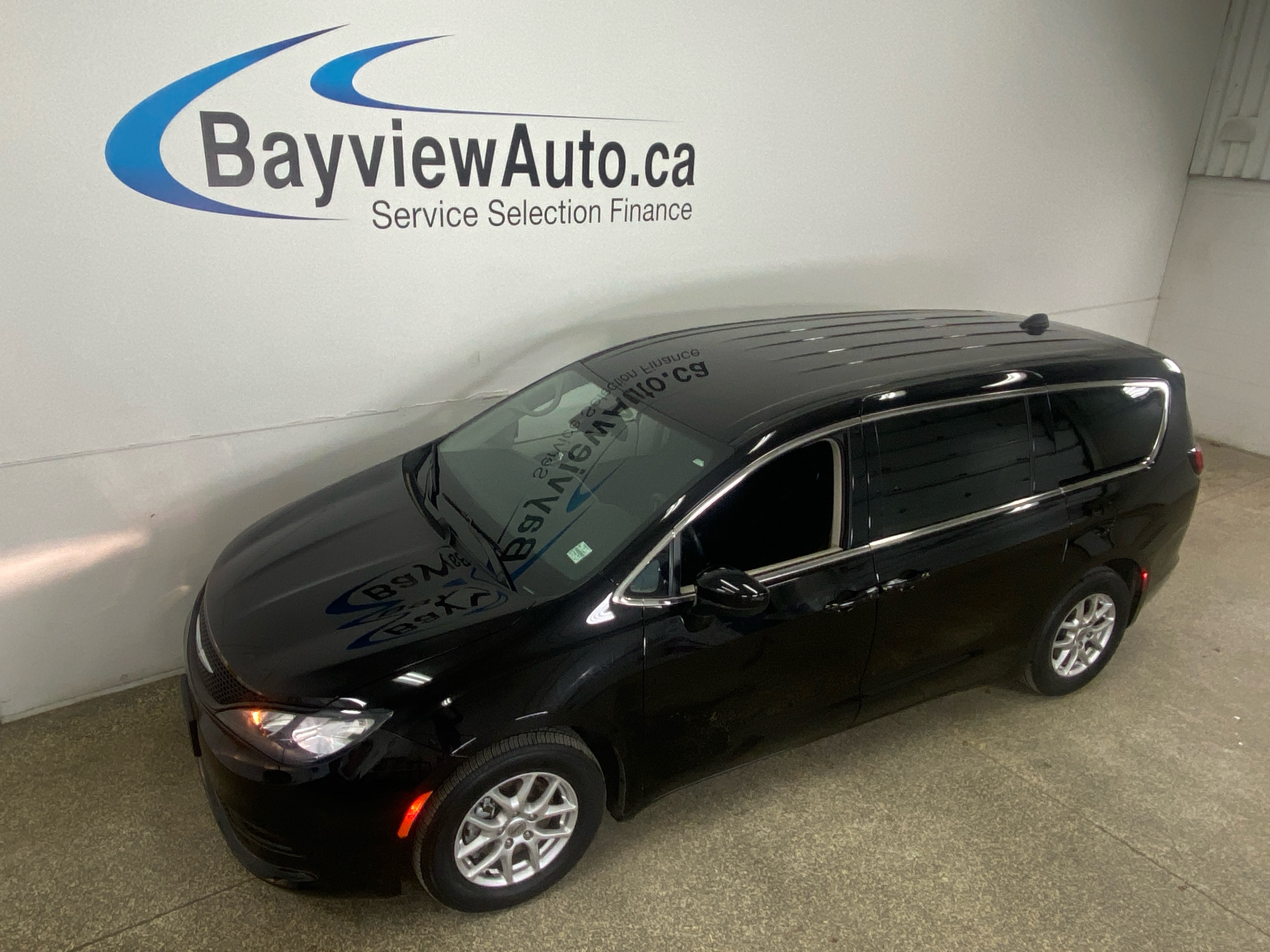 2024 Chrysler Grand Caravan SXT FWD