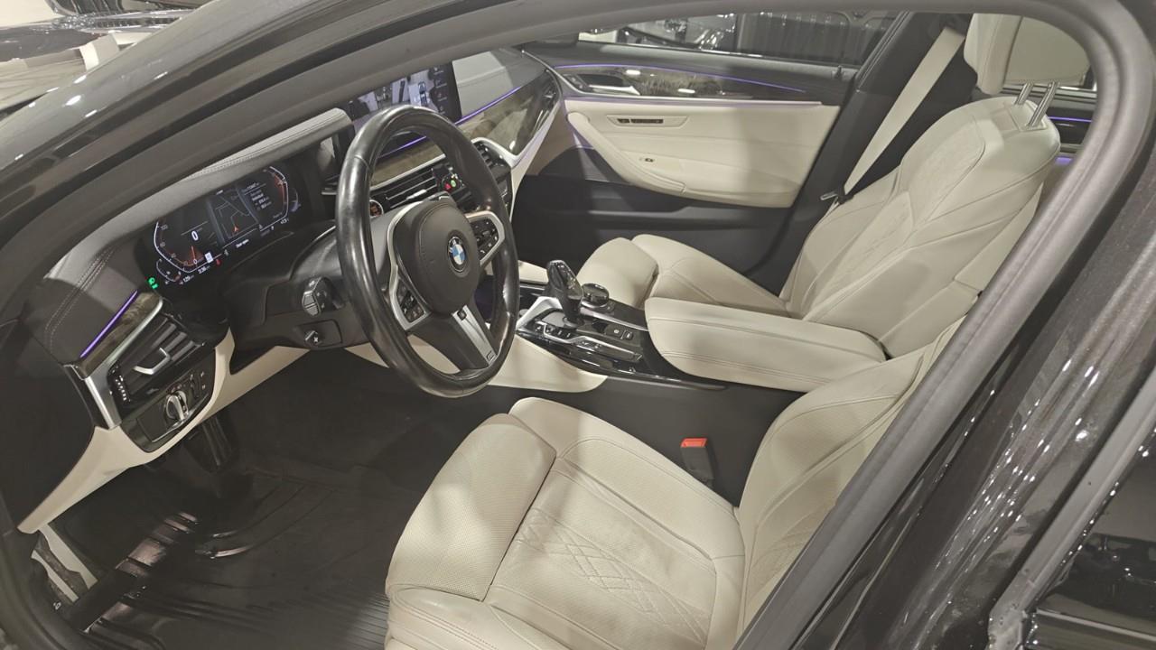 2021 BMW 540i xDrive, 多伦多, 全款车