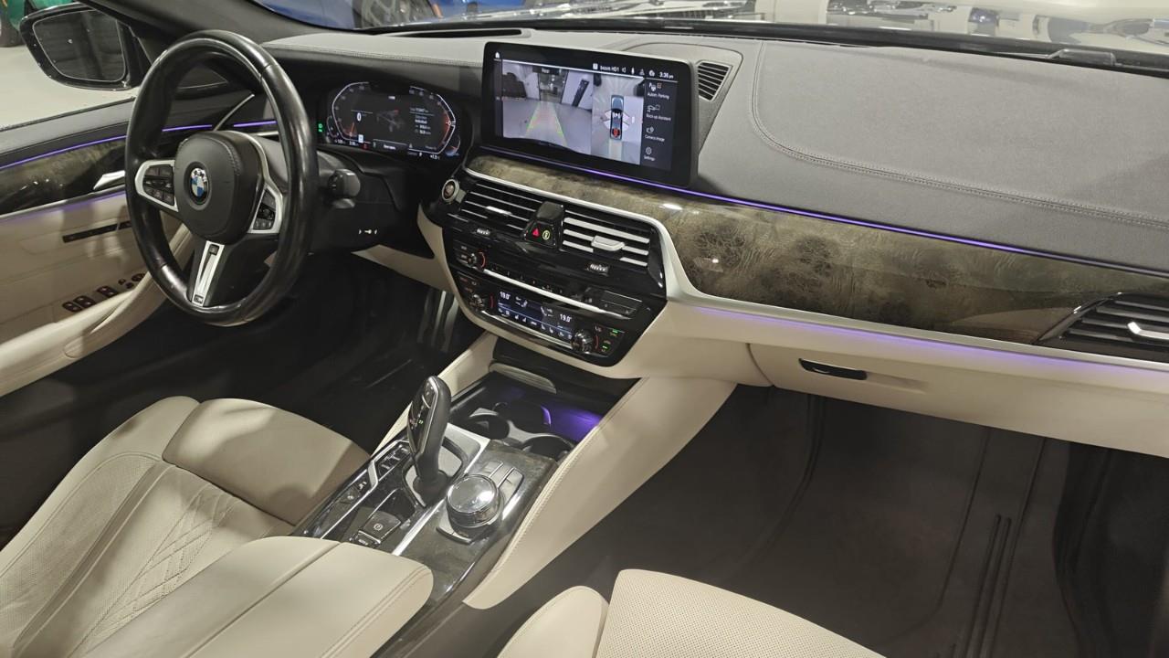 2021 BMW 540i xDrive, 多伦多, 全款车