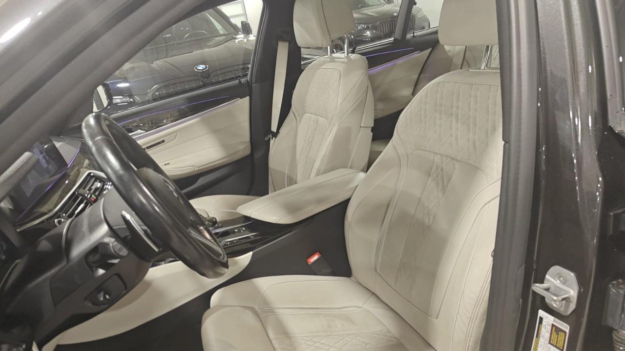 2021 BMW 540i xDrive, 多伦多, 全款车