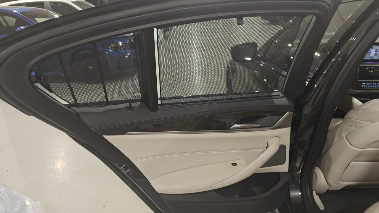 2021 BMW 540i xDrive, 多伦多, 全款车