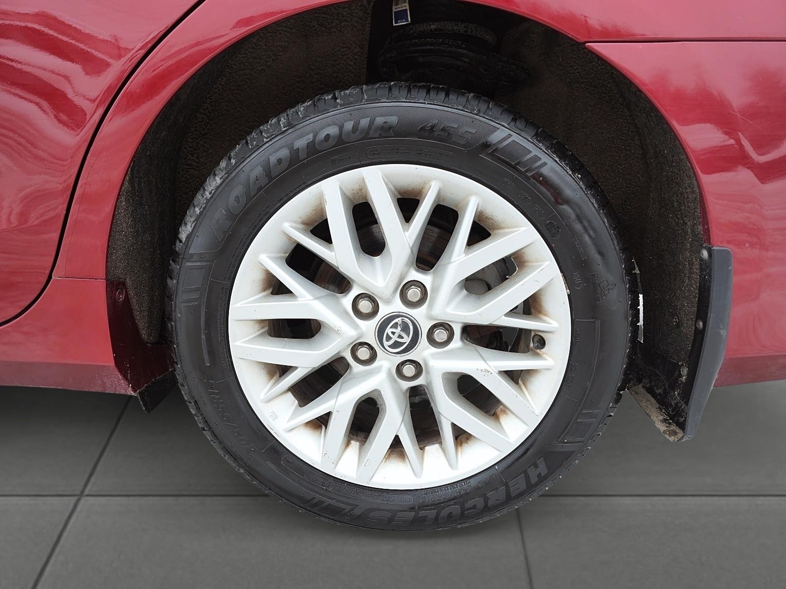 2017 Toyota Camry LE