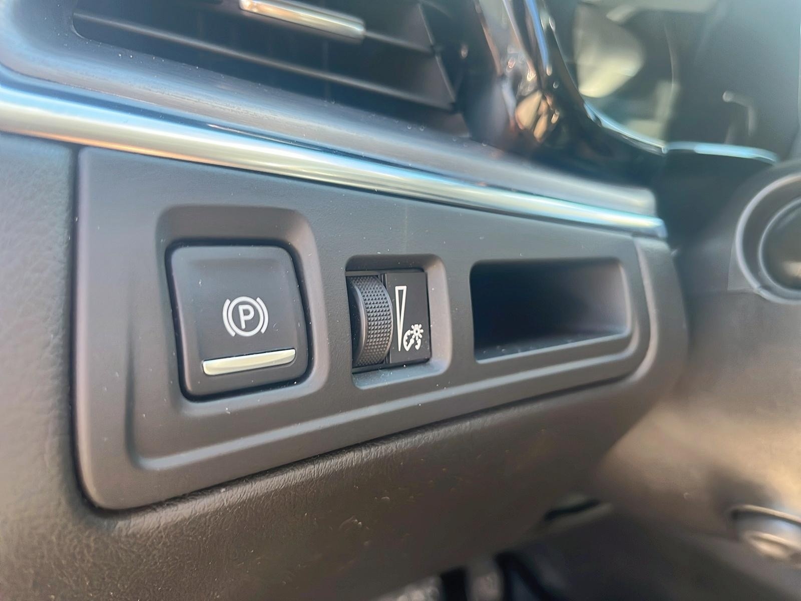 2018 Cadillac XT5 Premium Luxury