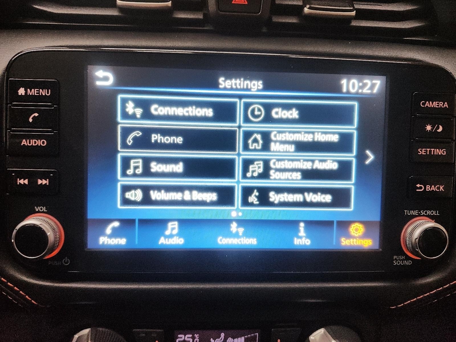 2024 Nissan Versa SR