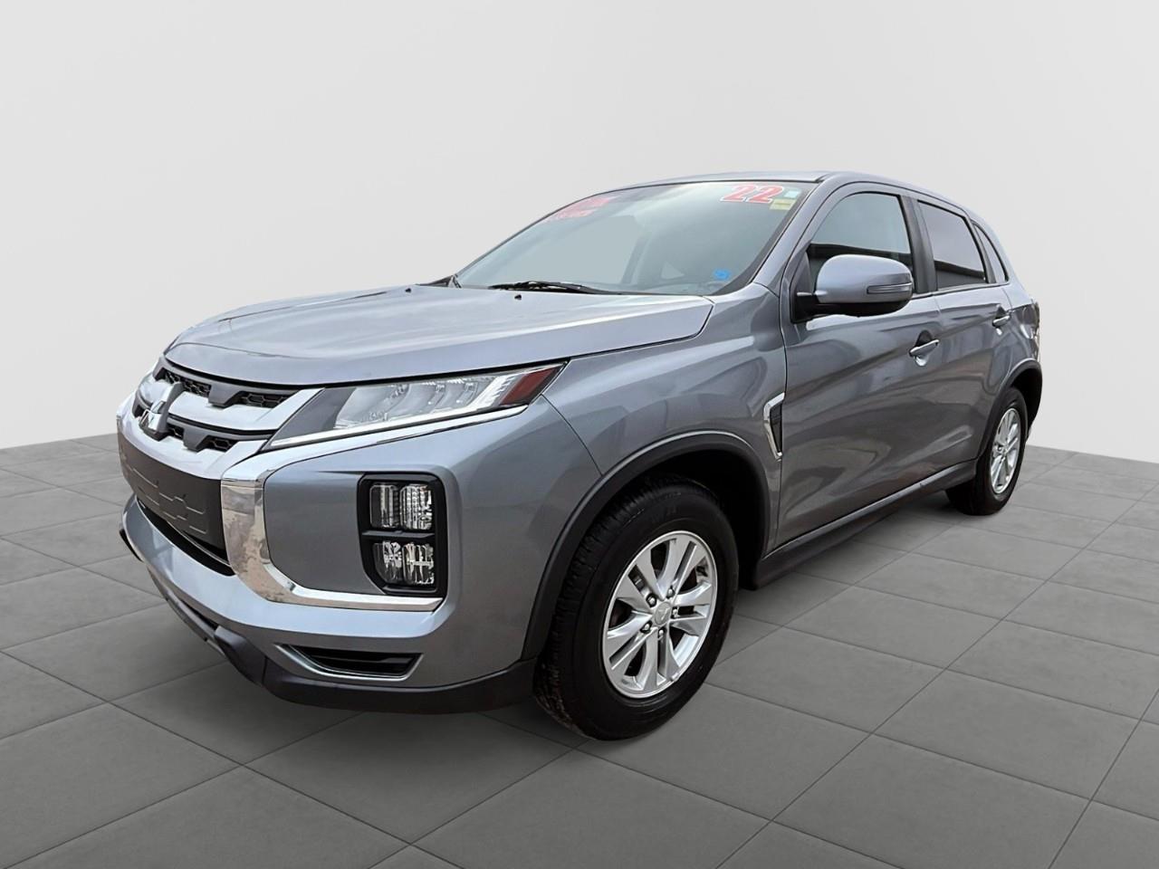 2022 Mitsubishi RVR SE AWC