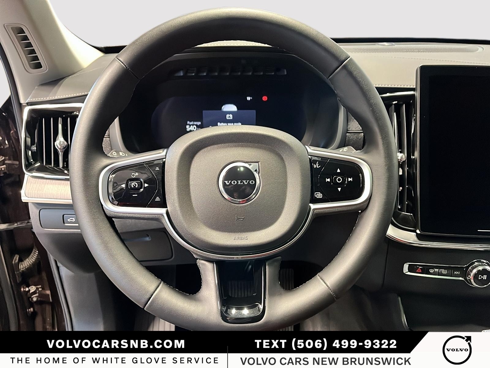 2026 Volvo XC90 B6 Ultra Dark Theme