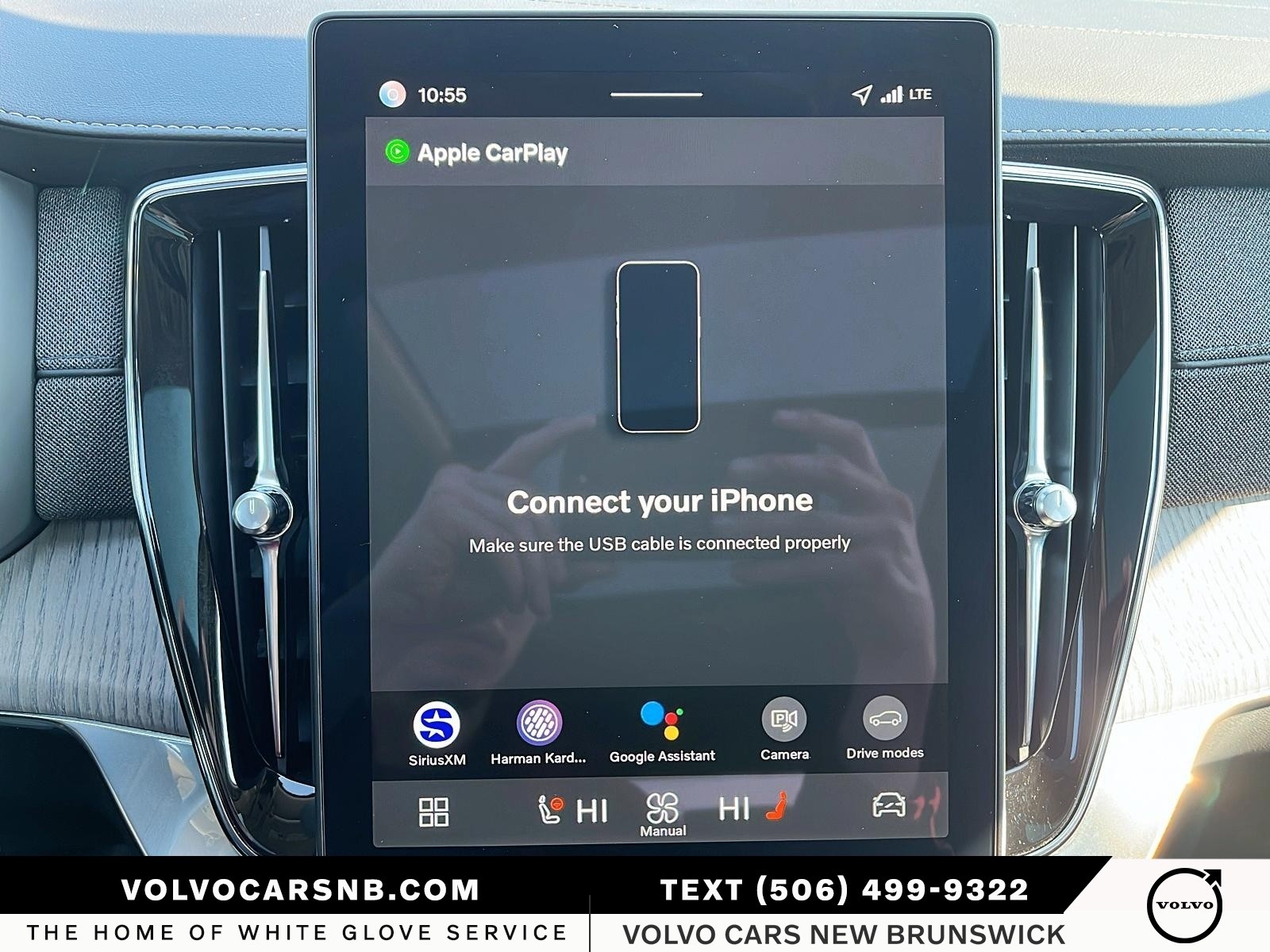 2026 Volvo XC90 B6 Ultra Dark Theme