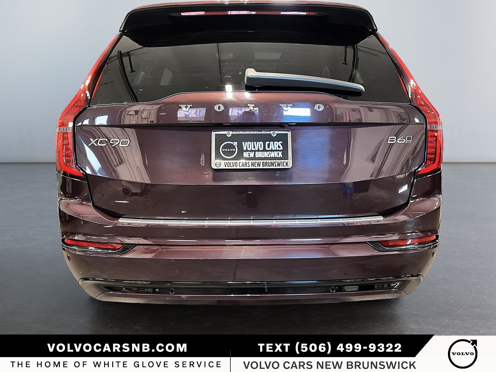 2026 Volvo XC90 B6 Ultra Dark Theme