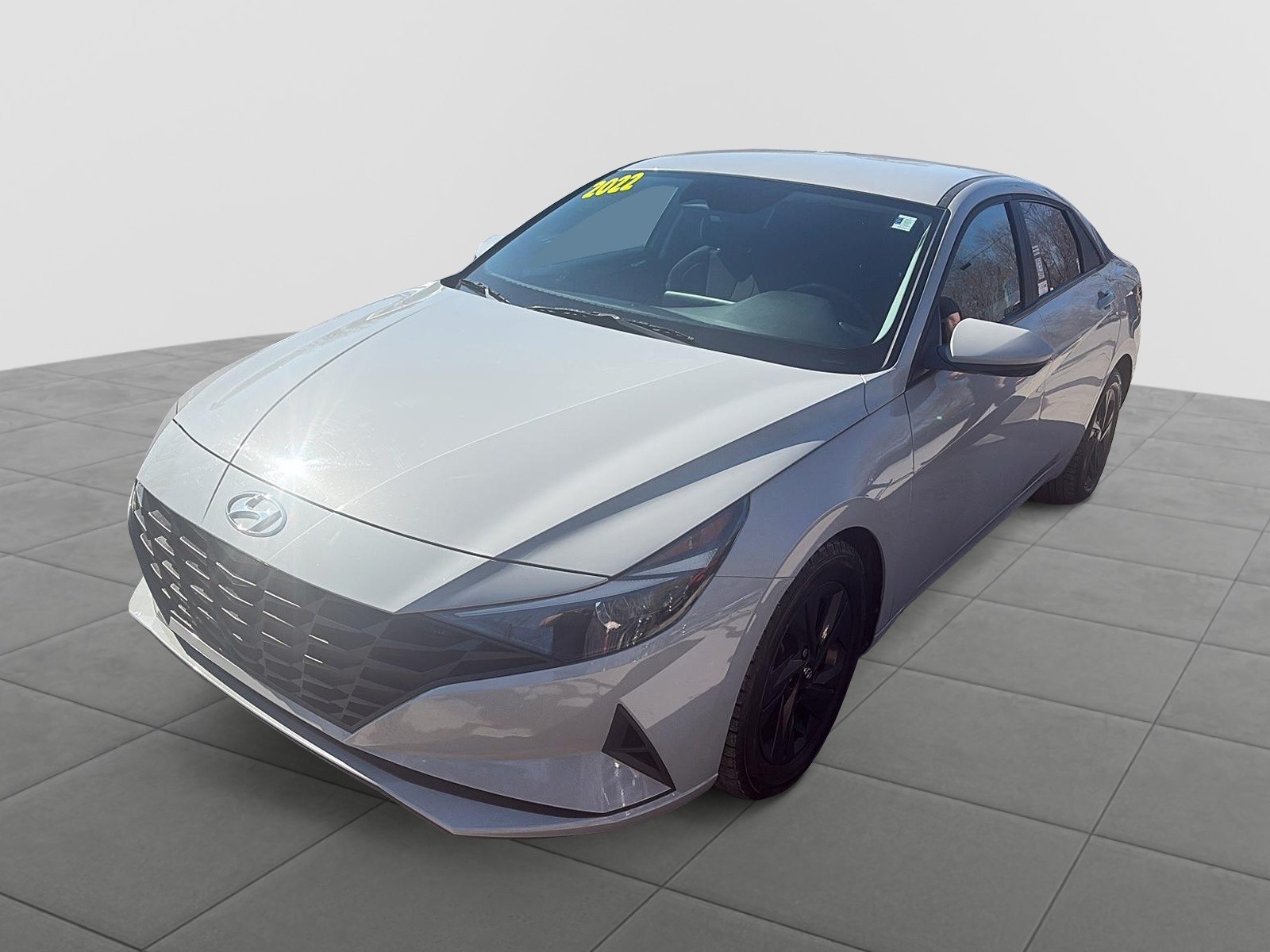 2022 Hyundai Elantra  ESSENTIAL