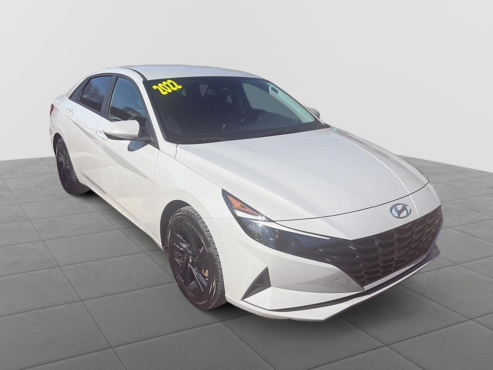 2022 Hyundai Elantra Preferred